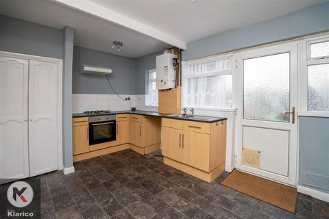 2 bedroom terraced house to rent, Beauchamp Road, Birmingham B13