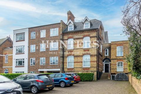 2 bedroom flat to rent, Archway Road, London, N6