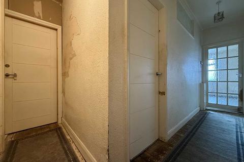 2 bedroom apartment for sale, Station Avenue, Filey