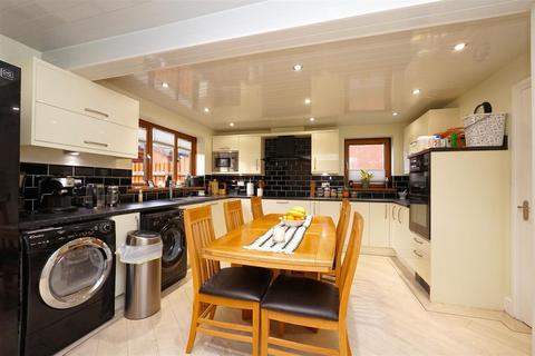 4 bedroom detached house for sale, Flass Lane, Barrow-In-Furness