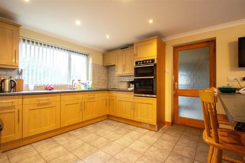 3 bedroom detached house for sale, West End Lane, Kedington CB9