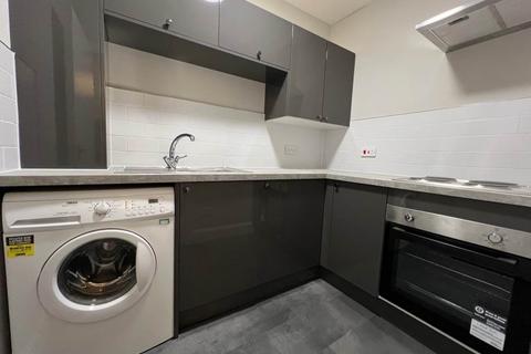 2 bedroom flat to rent, East Fountainbridge, ,