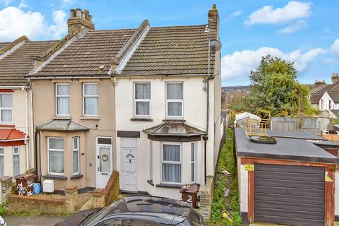 3 bedroom end of terrace house for sale, Martin Road, Strood, Rochester, Kent