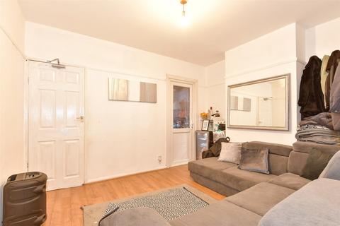 3 bedroom end of terrace house for sale, Martin Road, Strood, Rochester, Kent