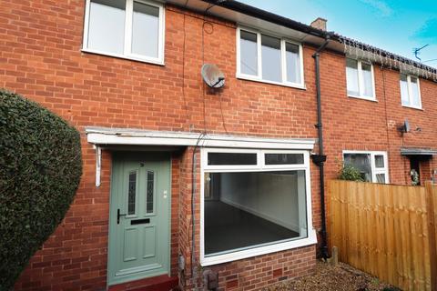 3 bedroom terraced house to rent, Harley Walk, Leeds, West Yorkshire, LS13