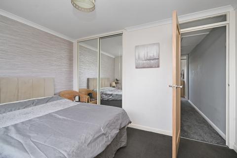 151 Eskhill, Penicuik, EH26 8DE