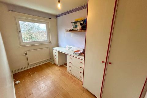 12 Abbotts Drive, Waltham Abbey, EN9 3HH