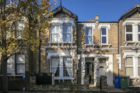 3 bedroom terraced house for sale, Harlescott Road, Nunhead, SE15