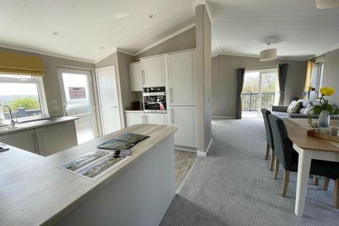 2 bedroom park home for sale, Studley, Warwickshire, B80