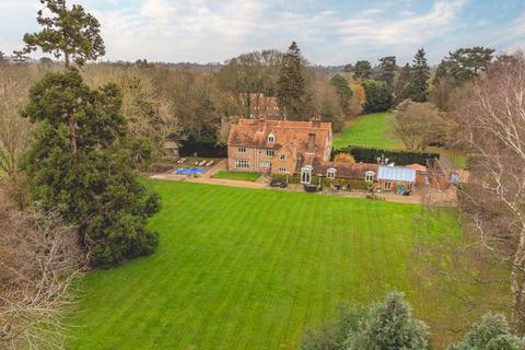 6 bedroom detached house for sale, Hollow Hill Lane, Iver SL0