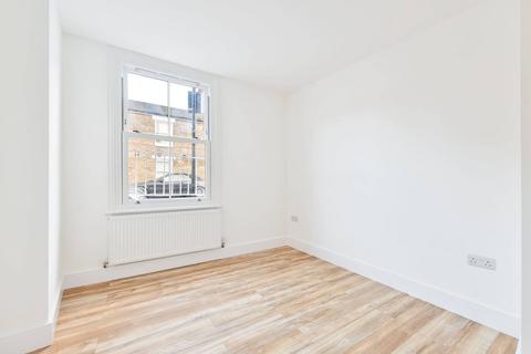 2 bedroom flat to rent, Stephendale Road, Sands End, London, SW6