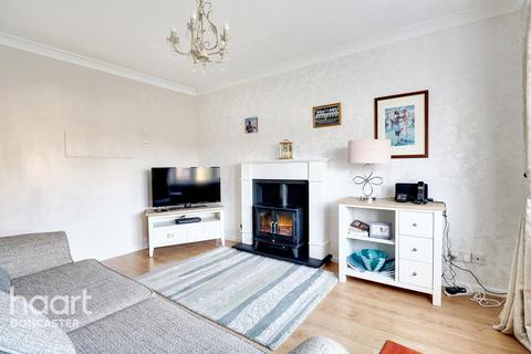 5 Broadlands Close, Dunscroft, Doncaster, DN7 4NN