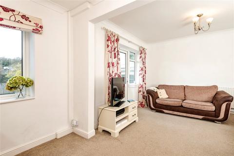 7 Aldwick Crescent, Worthing, BN14 0AR