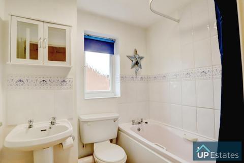 4 Moore Close, Longford, Coventry, CV6 6PT