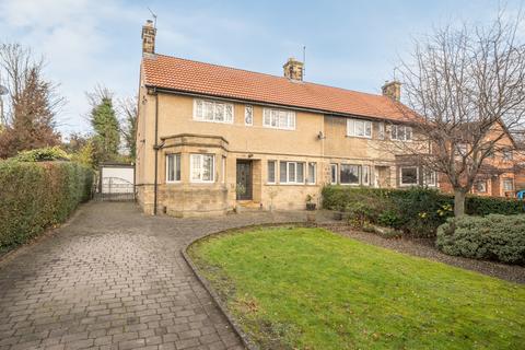 4 bedroom semi-detached house for sale, Fearnville Drive, Oakwood, Leeds