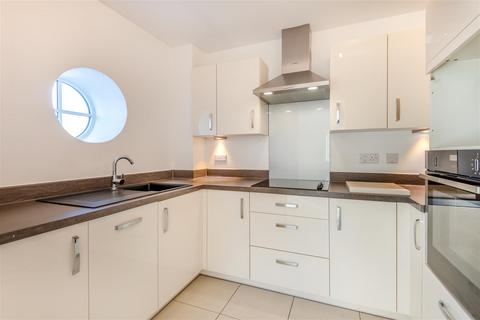 2 bedroom apartment for sale, 59-61 The Broadway, Amersham, Buckinghamshire