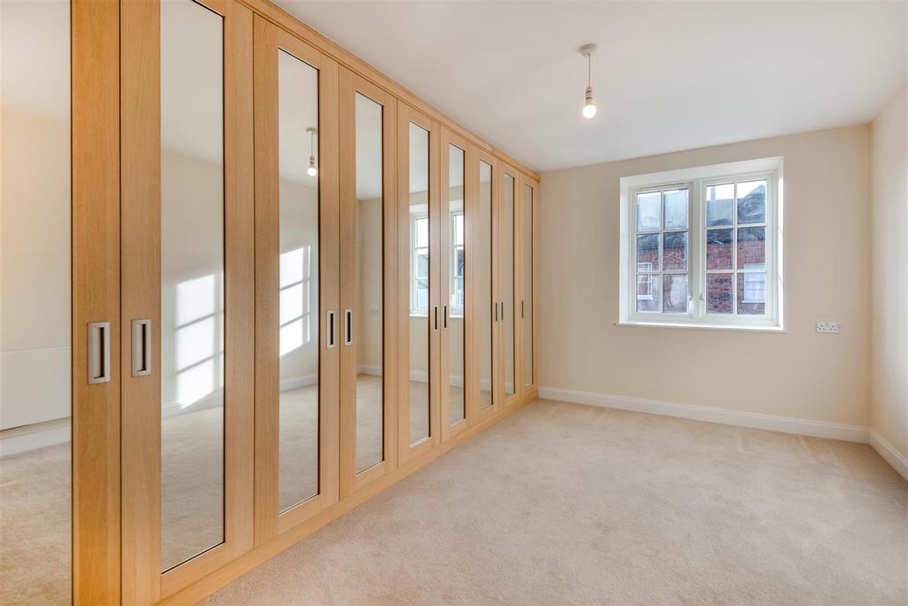 8630007-interior07.jpg