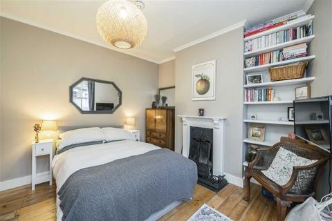 1 bedroom flat for sale, Wooler Street, London SE17