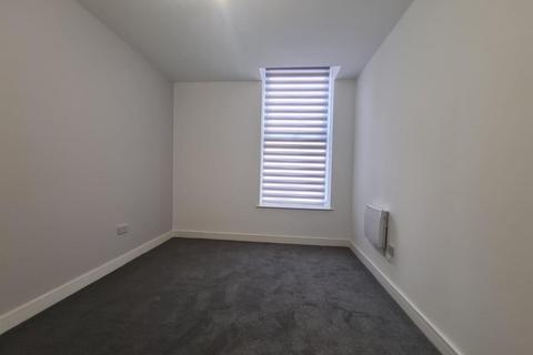 2 bedroom flat to rent, Bradshawgate, Leigh, Wigan, Wigan