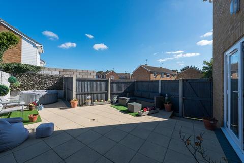 2 bedroom detached house for sale, Fairfield Road, Ramsgate, CT11