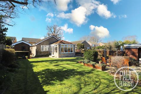 2 bedroom detached bungalow for sale, Rubens Walk, Gunton, NR32