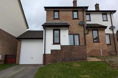 2 bedroom semi-detached house to rent, Carrine Road, Truro