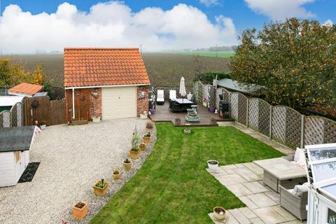 4 bedroom detached house to rent, Sparrow Croft Lane, Blacktoft