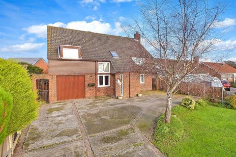 4 bedroom detached house for sale, Shalloak Road, Broad Oak, Canterbury, Kent