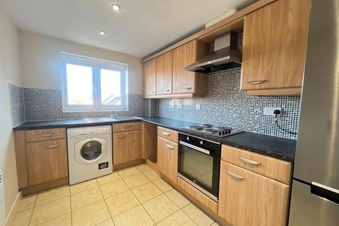 2 bedroom apartment for sale, Elmroyd Court, Penistone, S36