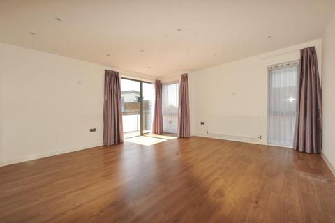 2 bedroom flat to rent, Caulfield Gardens, Pinner, HA5