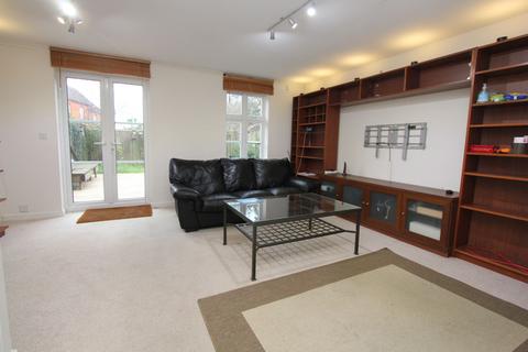 6 Cwrt Newton Pool, Rhoose, Barry, CF62 3LY