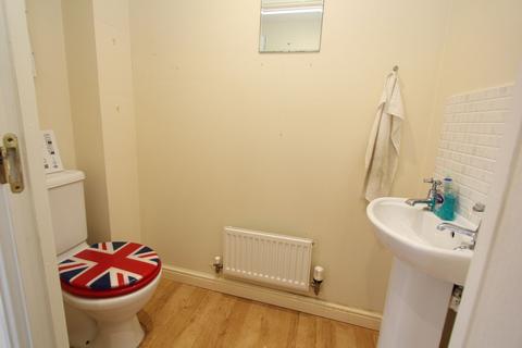 6 Cwrt Newton Pool, Rhoose, Barry, CF62 3LY