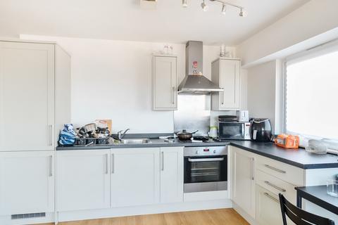 2 bedroom apartment for sale, Beacon Towers, Bristol BS16