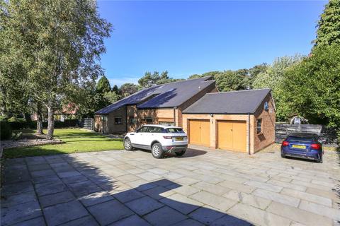 5 bedroom detached house to rent, Ridge Avenue, Marple, SK6