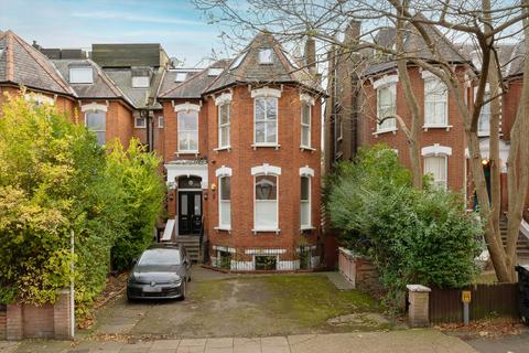 2 bedroom flat for sale, Christchurch Avenue, London, NW6