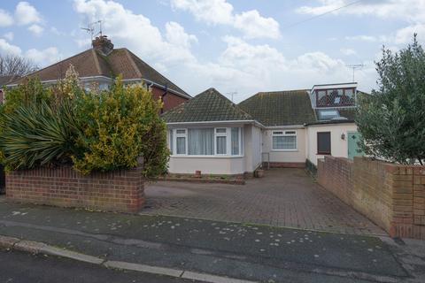 3 bedroom bungalow for sale, Wallwood Road, Ramsgate, CT11