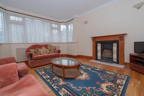 3 bedroom bungalow for sale, Wallwood Road, Ramsgate, CT11