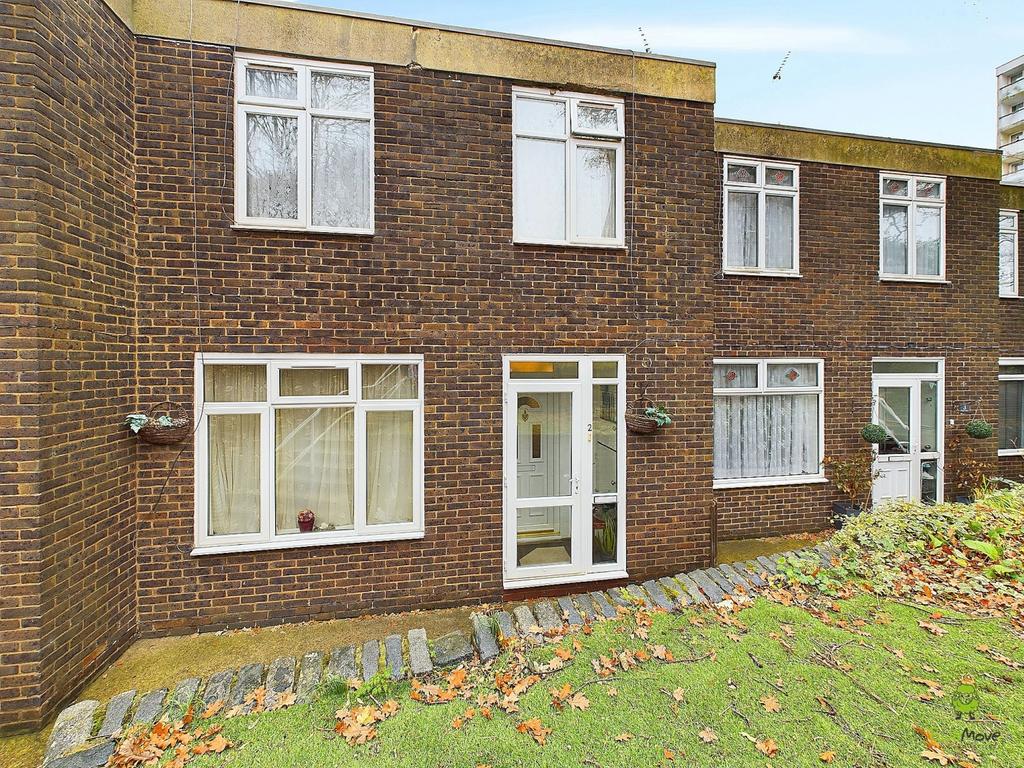 Felspar Close, London, SE18 3 bed terraced house - £450,000