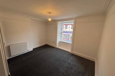 3 bedroom flat to rent, High Street, Brechin DD9