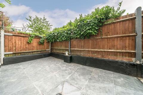 2 bedroom flat to rent, Gledstanes Road, London W14