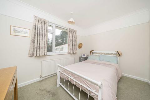 2 bedroom bungalow for sale, Claremont Avenue, Sunbury-On-Thames TW16