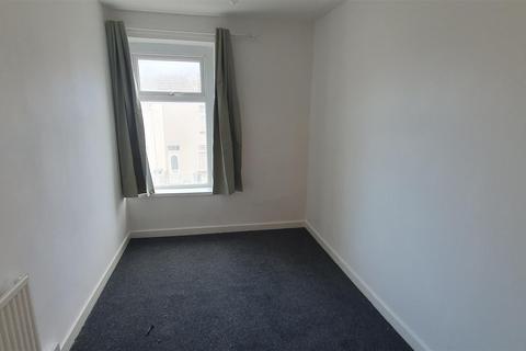 2 bedroom flat to rent, Clive Road, Canton, Cardiff