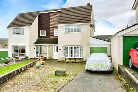 4 bedroom semi-detached house for sale, Uskvale Drive, Newport NP18