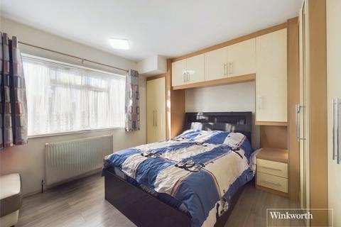 2 bedroom apartment for sale, Campbell Court, Kingsbury NW9