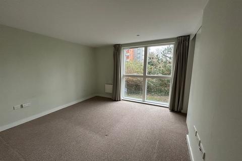 1 bedroom flat to rent, Pump House Crescent, London TW8