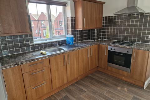 3 bedroom flat to rent, Bawas Place, Nottingham NG7