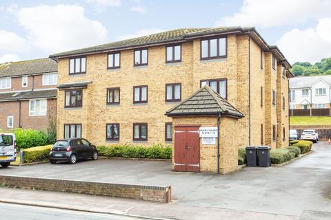 1 bedroom flat for sale, Folkestone Road, Dover, CT17