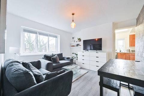 1 bedroom flat for sale, Halton Road, Highbury and Islington, London, N1