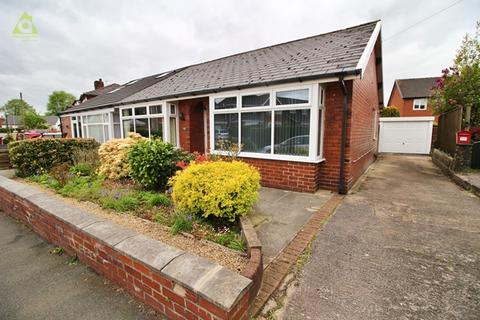 2 bedroom bungalow to rent, Tempest Road, Chew Moor, BL6 4HS *ENQ ONLINE*