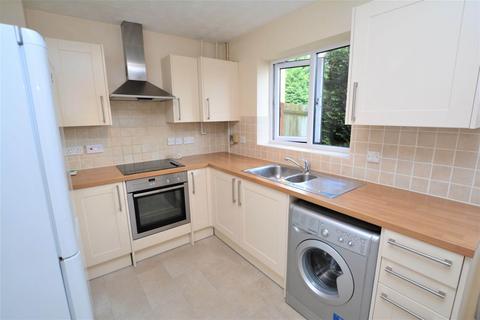 2 bedroom semi-detached house to rent, Denchworth Court, Milton Keynes MK4